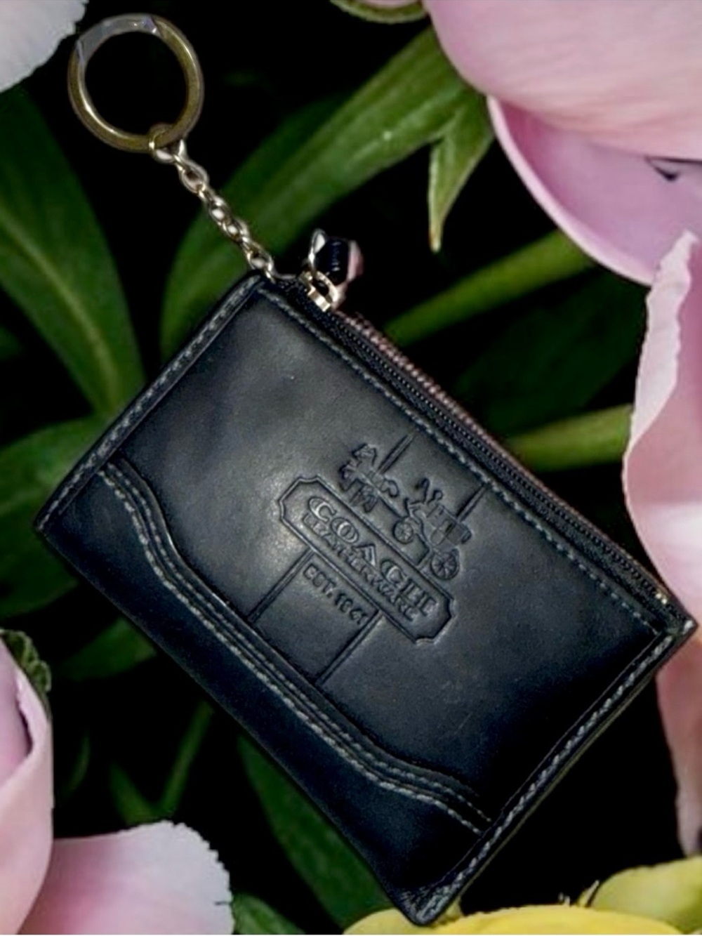 Coach Bleeker Tattersall black leather zip card key ring case